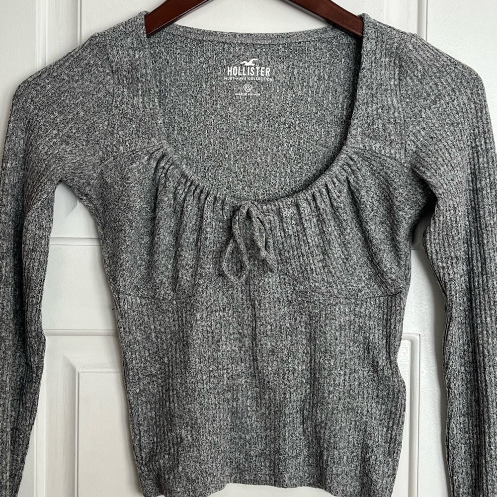Hollister XS top